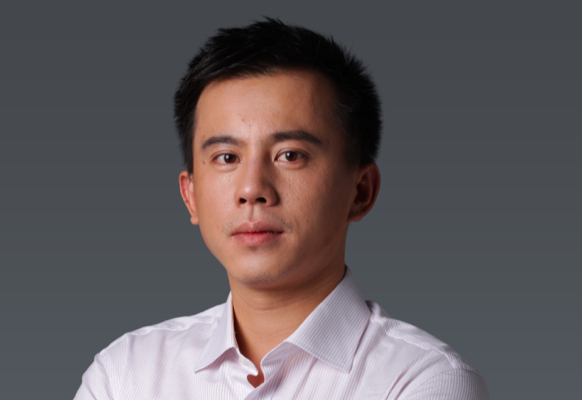 黄翔