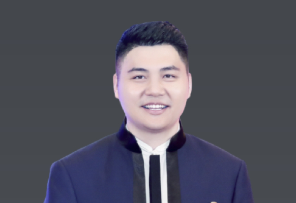 袁力 